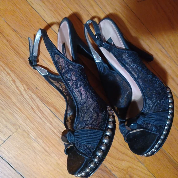 Nina New York Elegant Black Lace Women's Heels 5 In - Picture 2 of 4